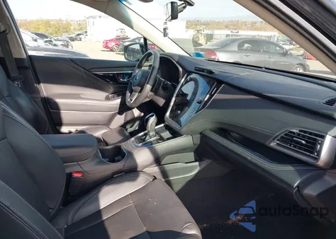 2020 Subaru Outback Limited z USA, uszkodzony, nr VIN 4S4BTANC9L3145710